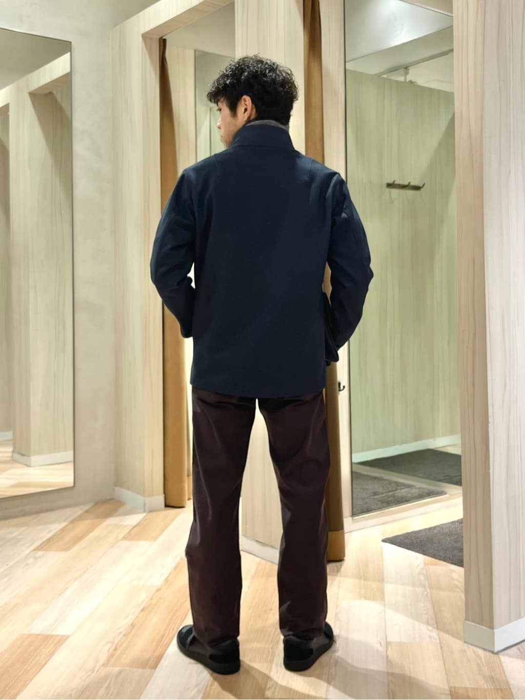 URAさんの「TAKEO KIKUCHI｜【DOWN FABRIC】ダウンファブリック スタンドカラーブルゾン」を使ったコーディネート