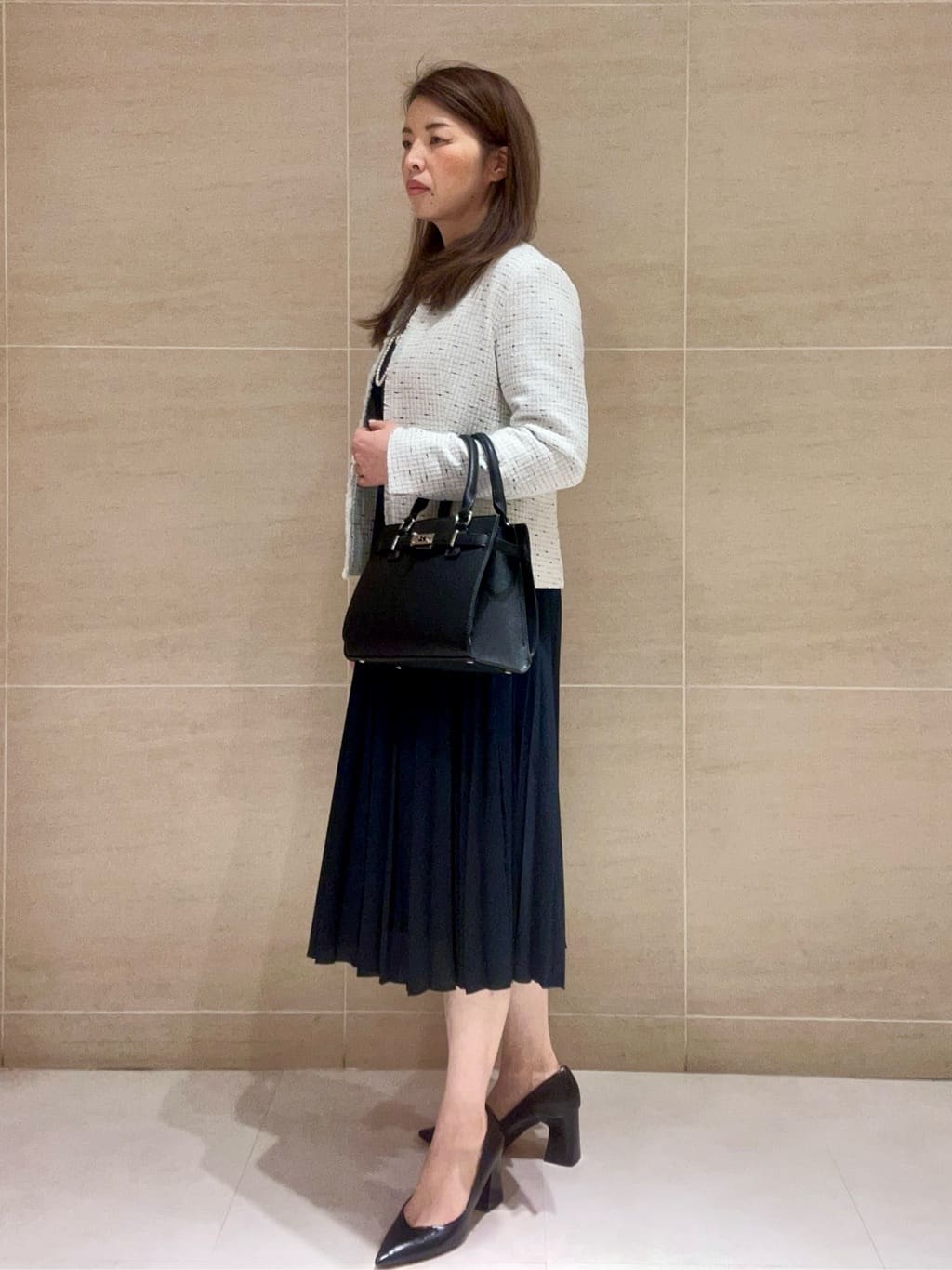 CHIEさんの「INDIVI｜【マルチWAY】3点セットパール調ネックレス」を使ったコーディネート