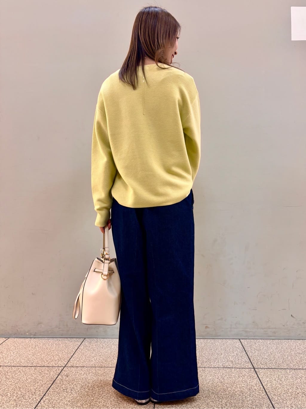 HaNeさんの「THE SHOP TK｜◆【毛玉になりにくい/蓄熱性】春色_美人ガーターニット/洗える/体形カバー」を使ったコーディネート