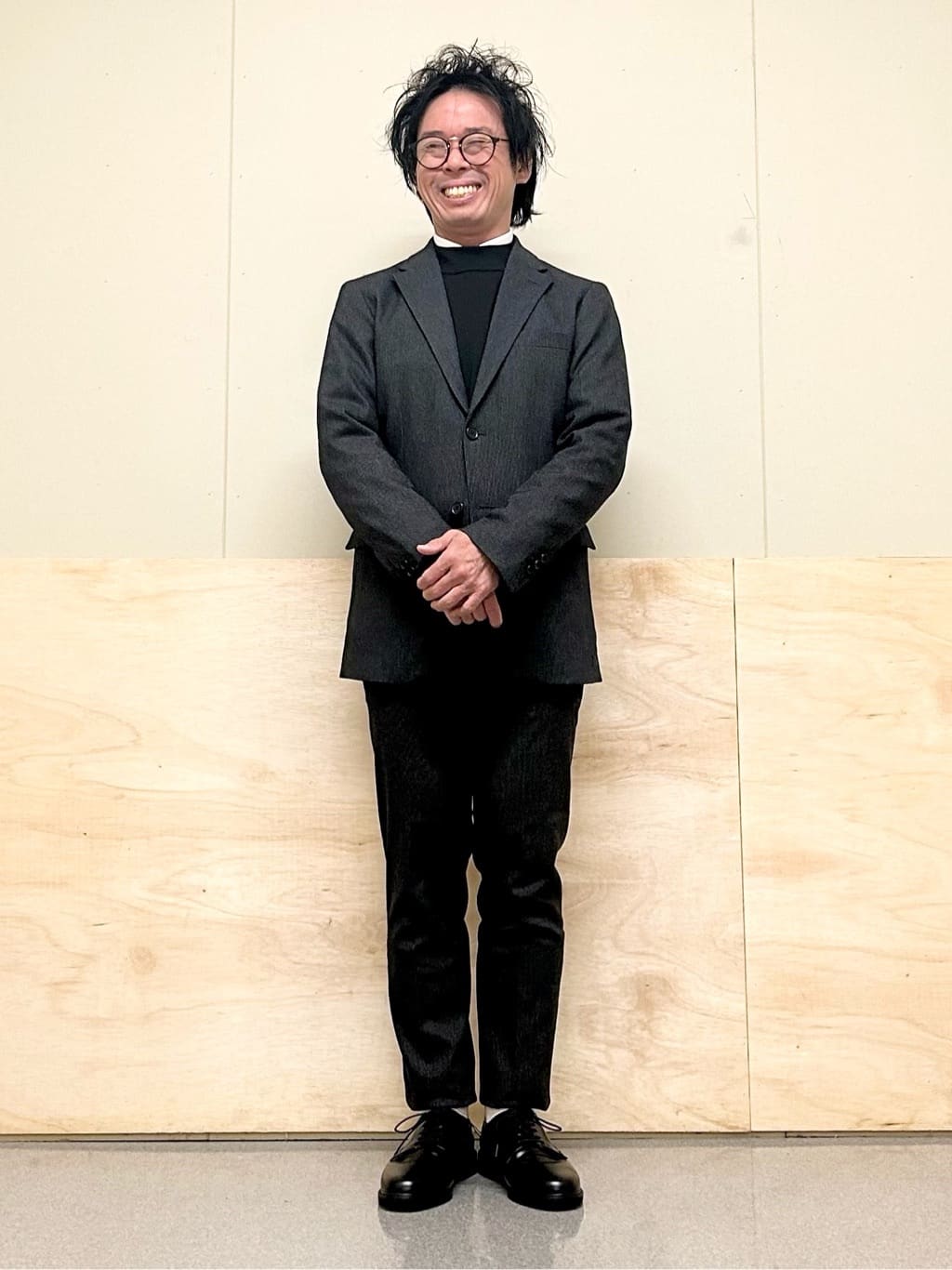 KENJI Iさんの「THE SHOP TK｜【ご好評につき再入荷！！】L字クラッチバッグ 冠婚葬祭/ビジネス/セレモニー/パーティー」を使ったコーディネート