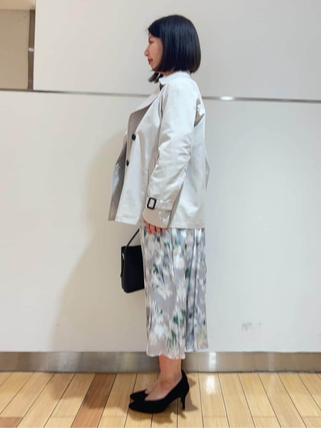 MIKIKOさんの「UNTITLED｜◆【洗える/オンオフ使える】袖リブスリットストレッチニット」を使ったコーディネート