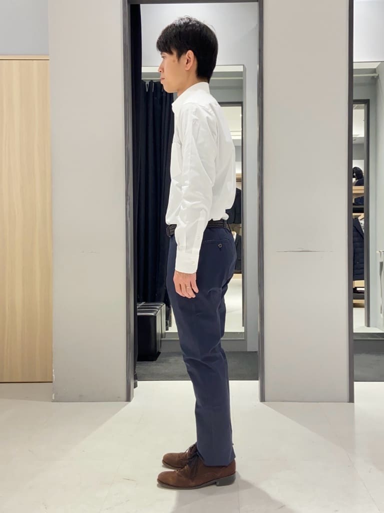 わいずみさんの「TAKEO KIKUCHI｜【Made in JAPAN】ブロード レギュラーカラー ドレスシャツ」を使ったコーディネート
