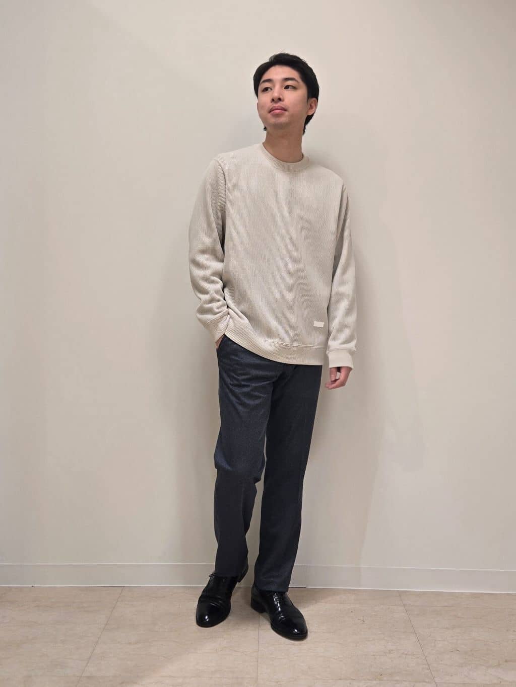 白木駆さんの「TAKEO KIKUCHI｜ストレートチップシューズ[ メンズ ビジネス シューズ 結婚式 ]」を使ったコーディネート