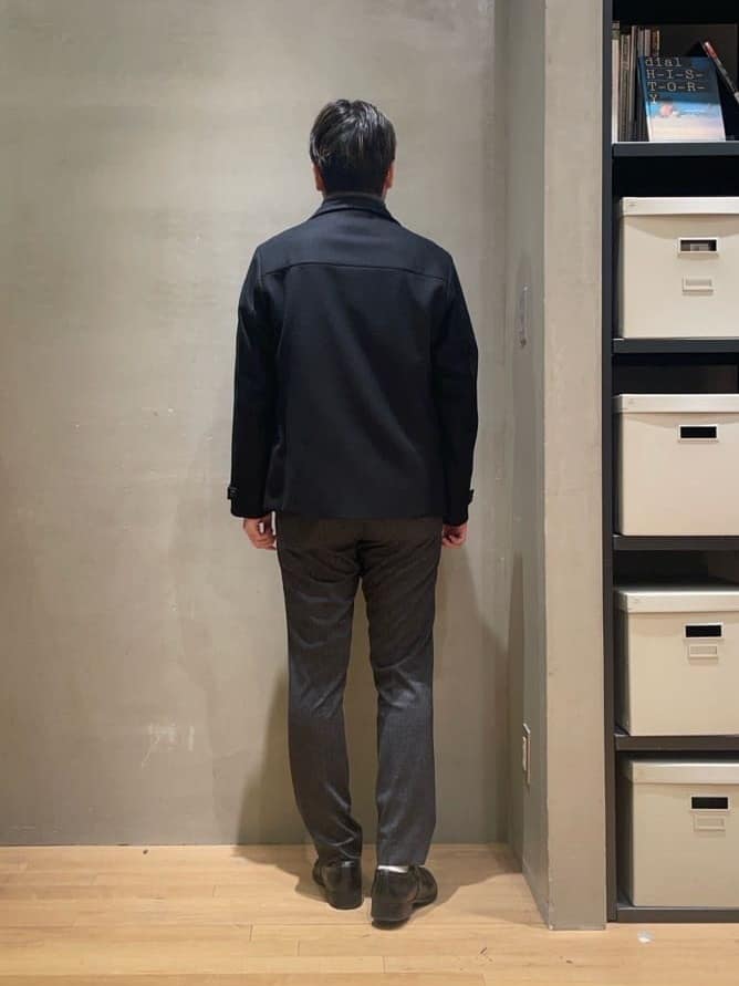 IMAIさんの「TAKEO KIKUCHI｜【ONOFF対応】TRダブルニット ストレッチパンツ」を使ったコーディネート