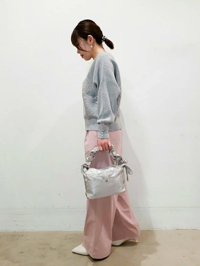 TSUCHIYAさんの「SHOO･LA･RUE｜◆【S-LL】楽してすっきり タックワイドパンツ」を使ったコーディネート
