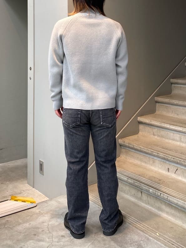 hazuさんの「TAKEO KIKUCHI｜【モンスターストレッチ】日本製 ウォッシュド デニムパンツ」を使ったコーディネート