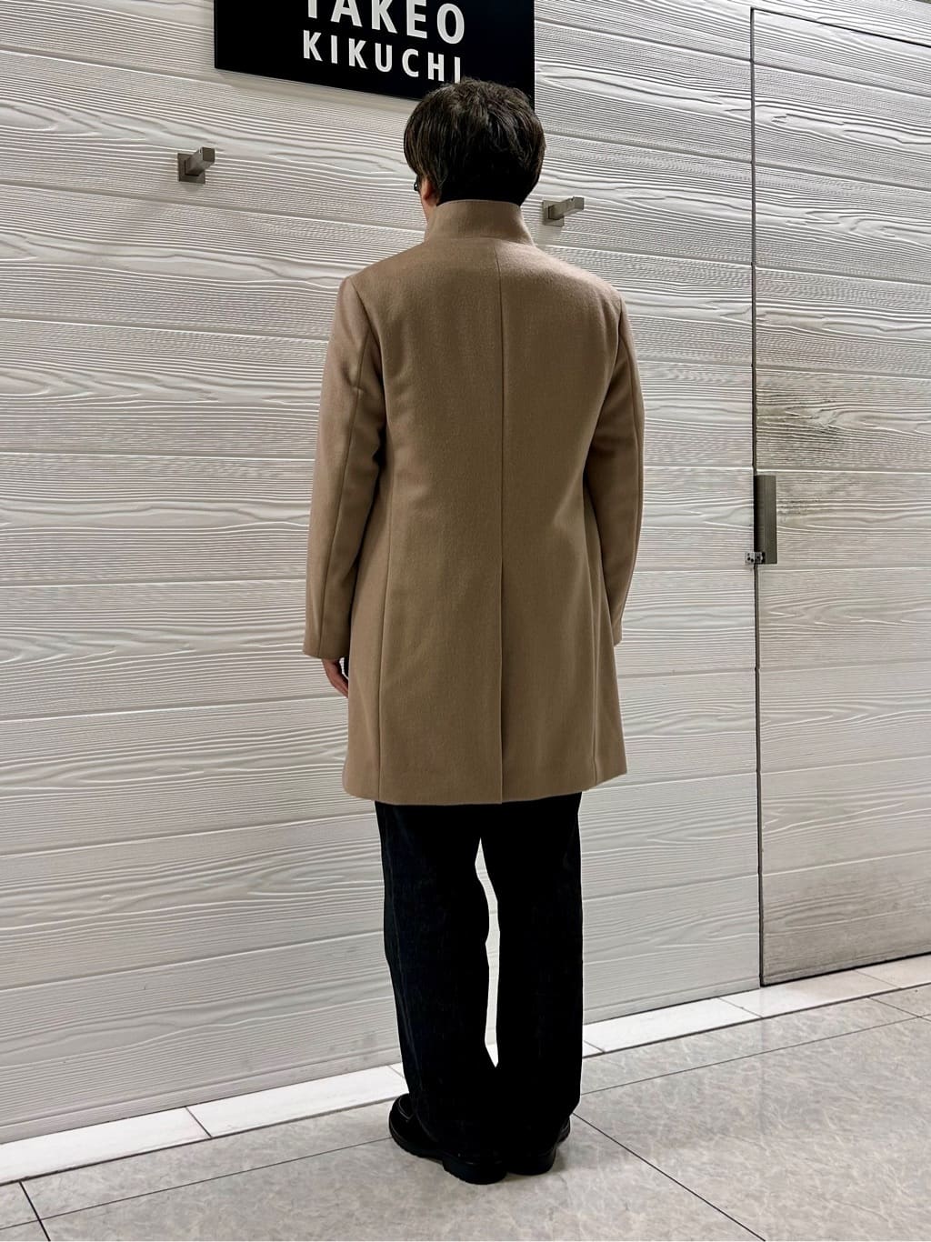 すーさんの「TAKEO KIKUCHI｜【ウールカシミヤブレンド】ビーバー調 スタンドカラー コート」を使ったコーディネート