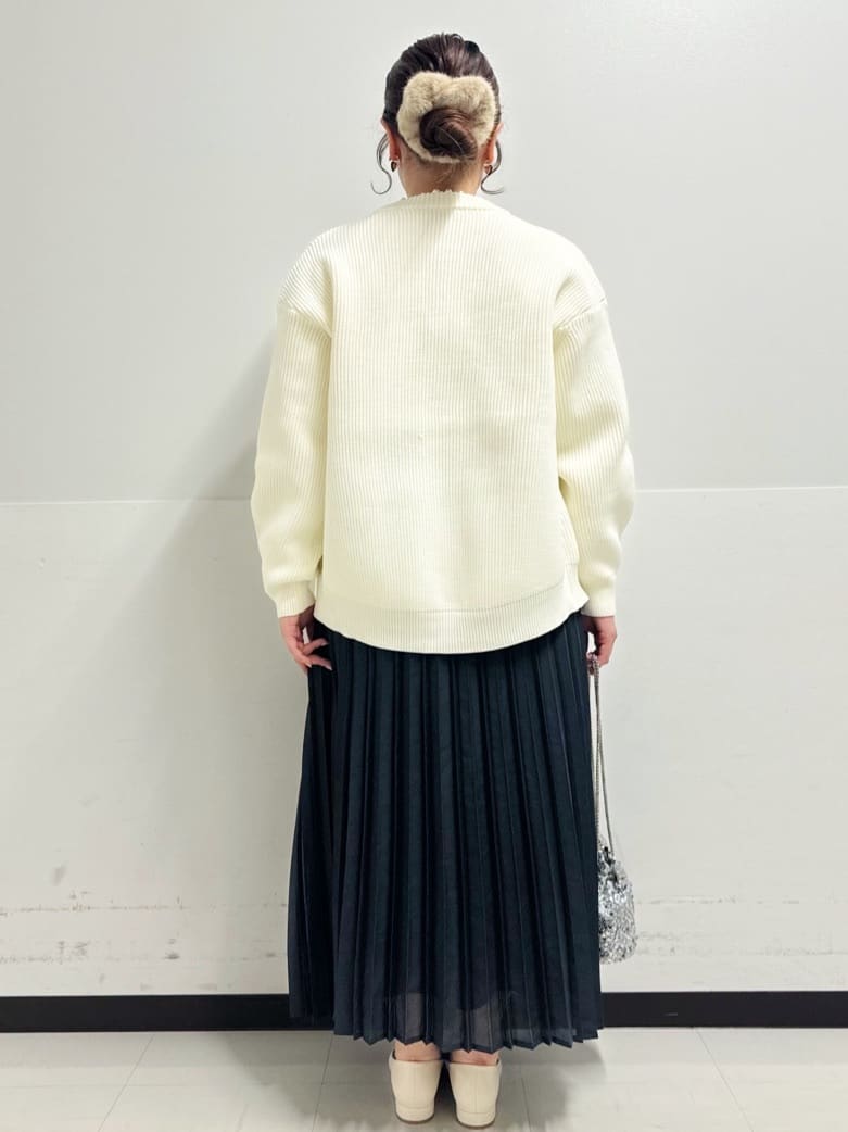 あいりょんさんの「OPAQUE.CLIP｜」を使ったコーディネート
