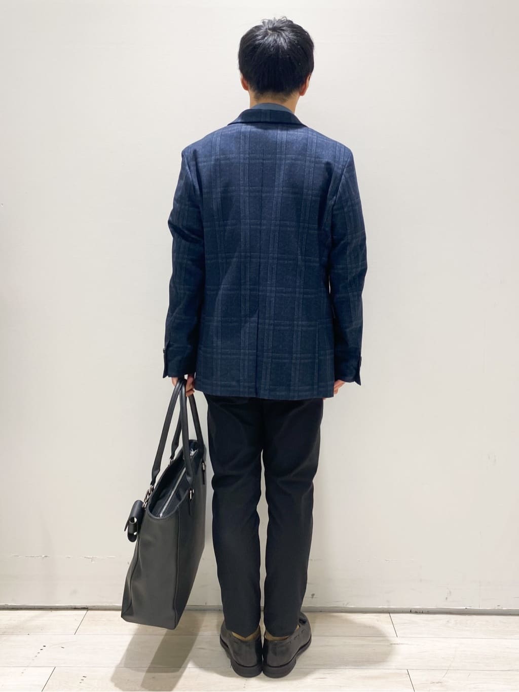 Ichiさんの「THE SHOP TK｜【ご好評につき再入荷！！】合皮トートバッグ イヤホンケース付き/A$収納可/PCスリーブ付き/ビジネ」を使ったコーディネート