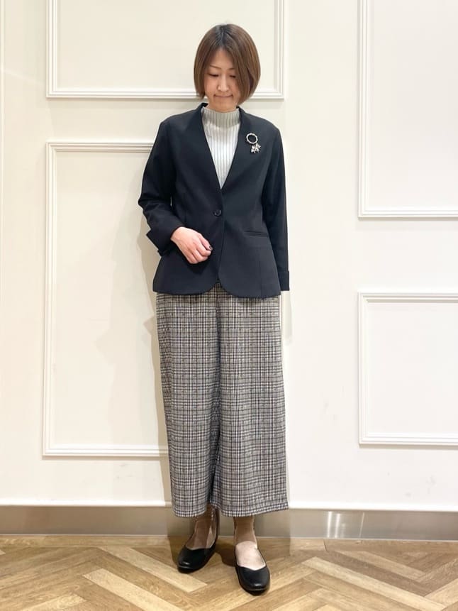 SOさんの「SHOO･LA･RUE｜◆【S-LL/セットアップ可/通勤/セレモニー】ノーカラージャケット」を使ったコーディネート