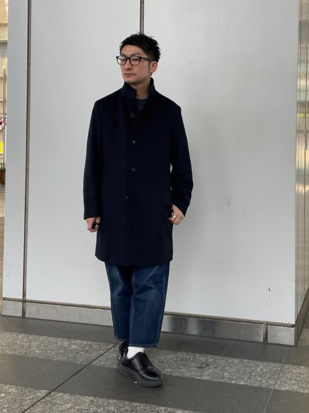 加藤裕樹さんの「TAKEO KIKUCHI｜【ウールカシミヤブレンド】ビーバー調 スタンドカラー コート」を使ったコーディネート