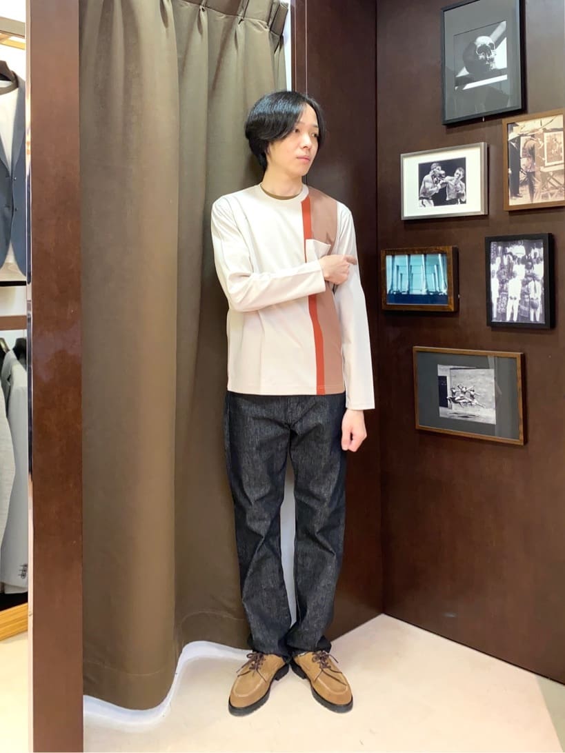 コバヤシさんの「TAKEO KIKUCHI｜【モンスターストレッチ】日本製 ワンウォッシュ デニムパンツ」を使ったコーディネート