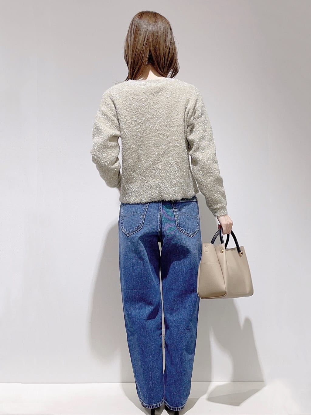 HITOMIさんの「grove｜【Lee&times;grove別注】STRAIGHT DENIM PANTS」を使ったコーディネート