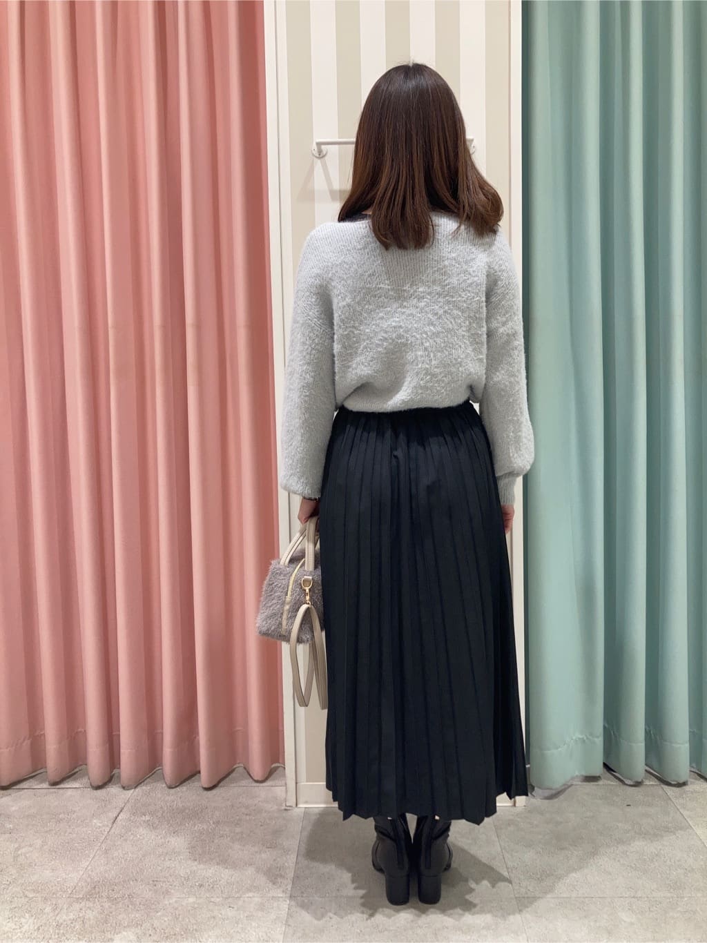 𝐂𝐡𝐢𝐢 &hearts;(ちー)さんの「SHOO･LA･RUE｜」を使ったコーディネート