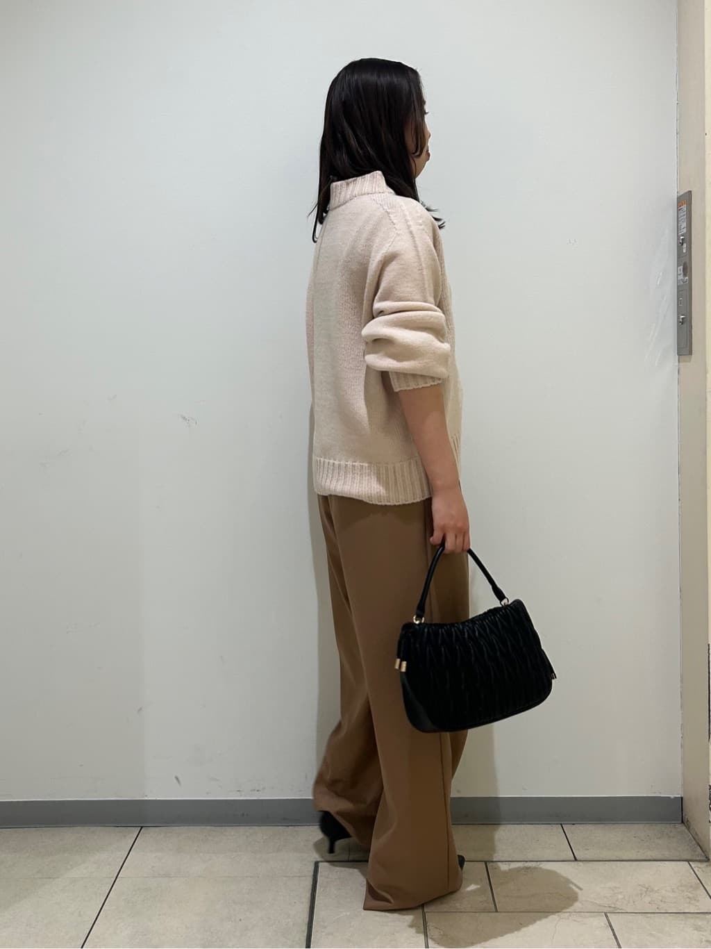 kanoさんの「UNTITLED｜【日本製・本革】Comfit Dresser Pumps（コンフィットドレッサーパンプス）」を使ったコーディネート
