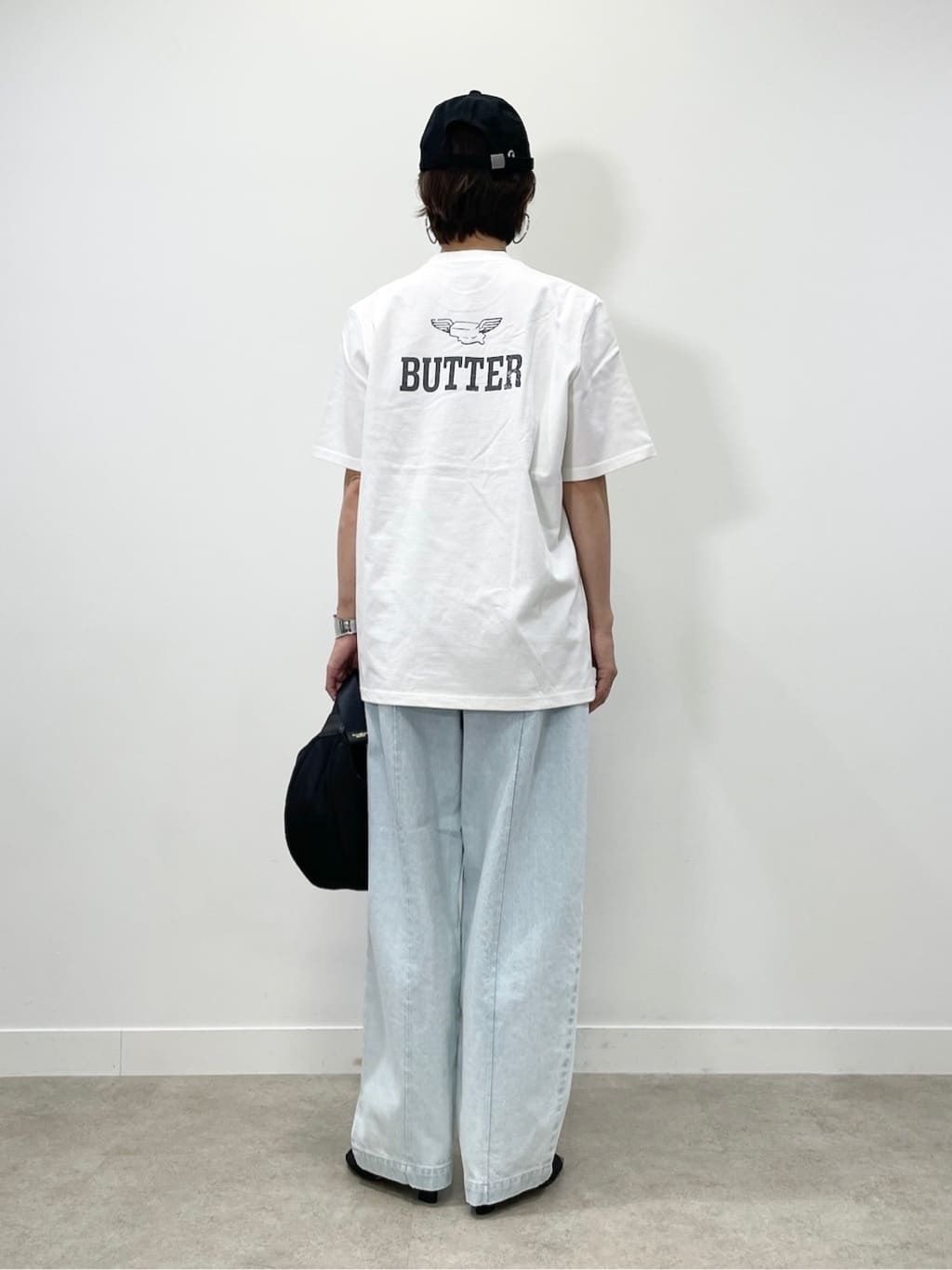 KAYOさんの「UNTITLED｜◆【GREEN BUTTER】Butter Wing Tee」を使ったコーディネート