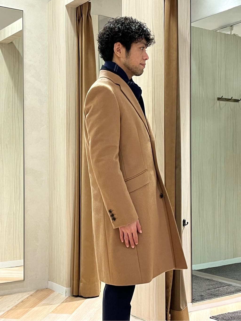 URAさんの「TAKEO KIKUCHI｜ウールカシミヤブレンド チェスターコート」を使ったコーディネート