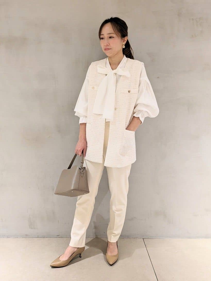 kanaさんの「UNTITLED｜【日本製・本革】Comfit Dresser Pumps（コンフィットドレッサーパンプス）」を使ったコーディネート