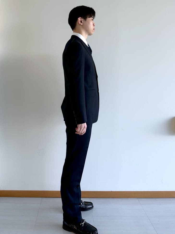 イッシーさんの「TAKEO KIKUCHI｜【THE FLAGSHIP】矢絣 ストライプ スーツ」を使ったコーディネート