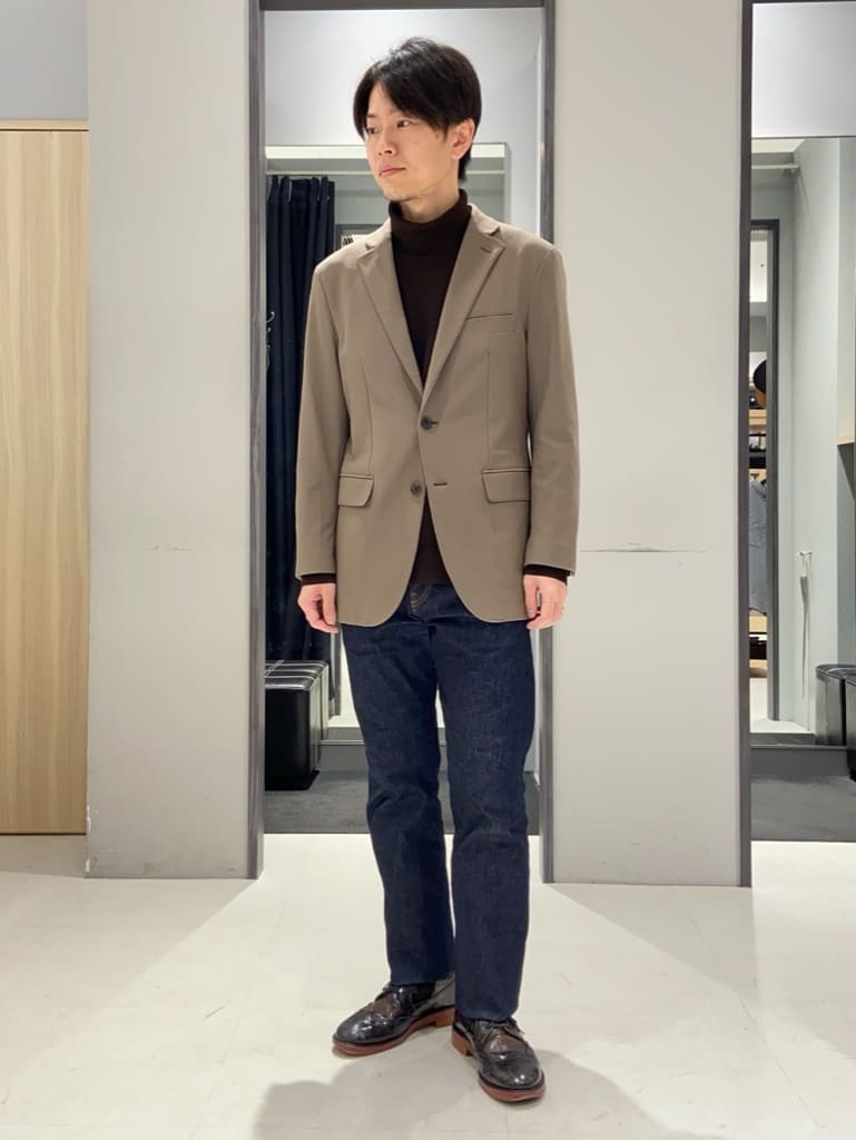 わいずみさんの「TAKEO KIKUCHI｜【ウールカシミヤブレンド】ビーバー調 スタンドカラー コート」を使ったコーディネート