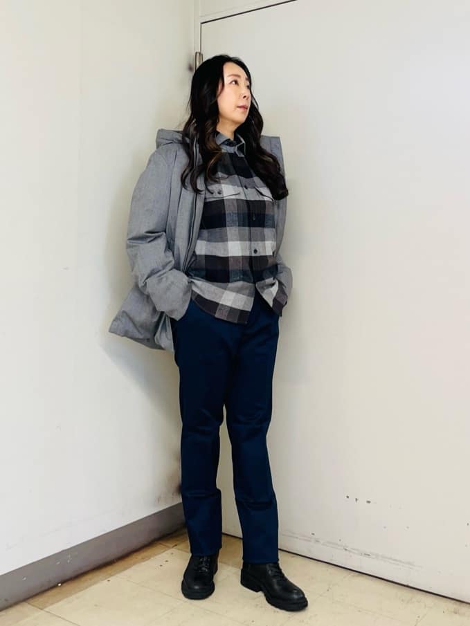 iwさんの「TAKEO KIKUCHI｜【オフィスカジュアル対応】ドレス チノパンツ」を使ったコーディネート