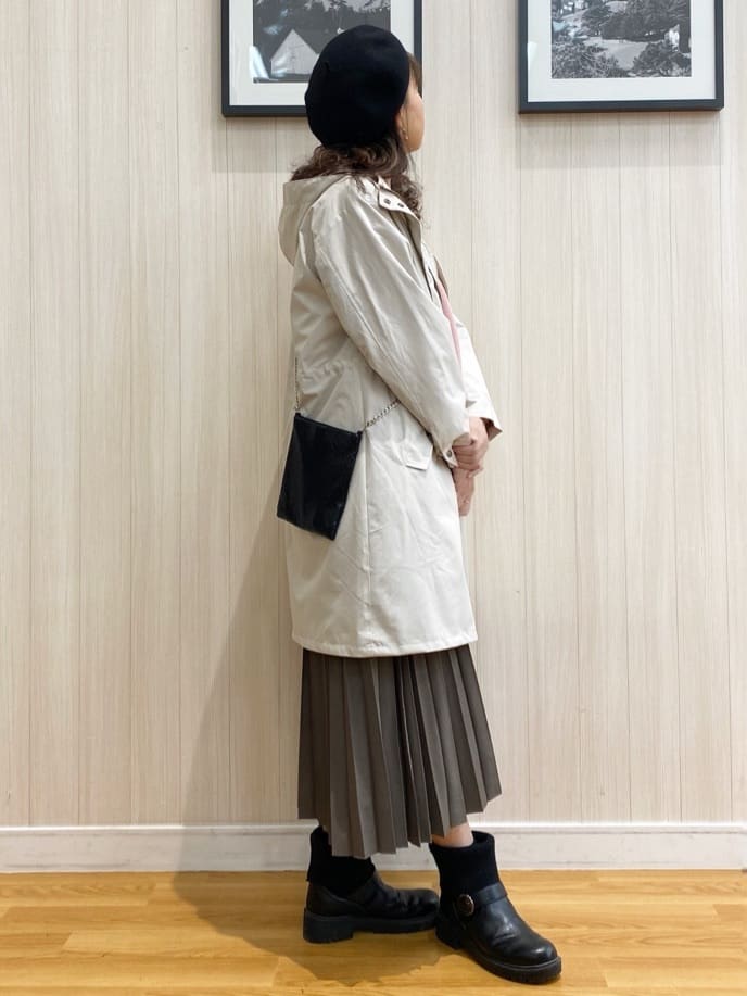 natsuさんの「SHOO･LA･RUE｜◆【撥水/防花粉/S-LL】ライナー付き ミリタリーフーデッドコート」を使ったコーディネート