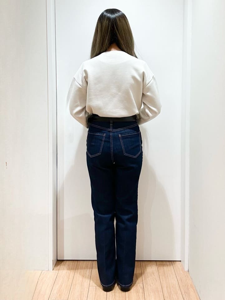 Yumeさんの「grove｜◆サークルロゴ刺繍ダンボールスエット」を使ったコーディネート