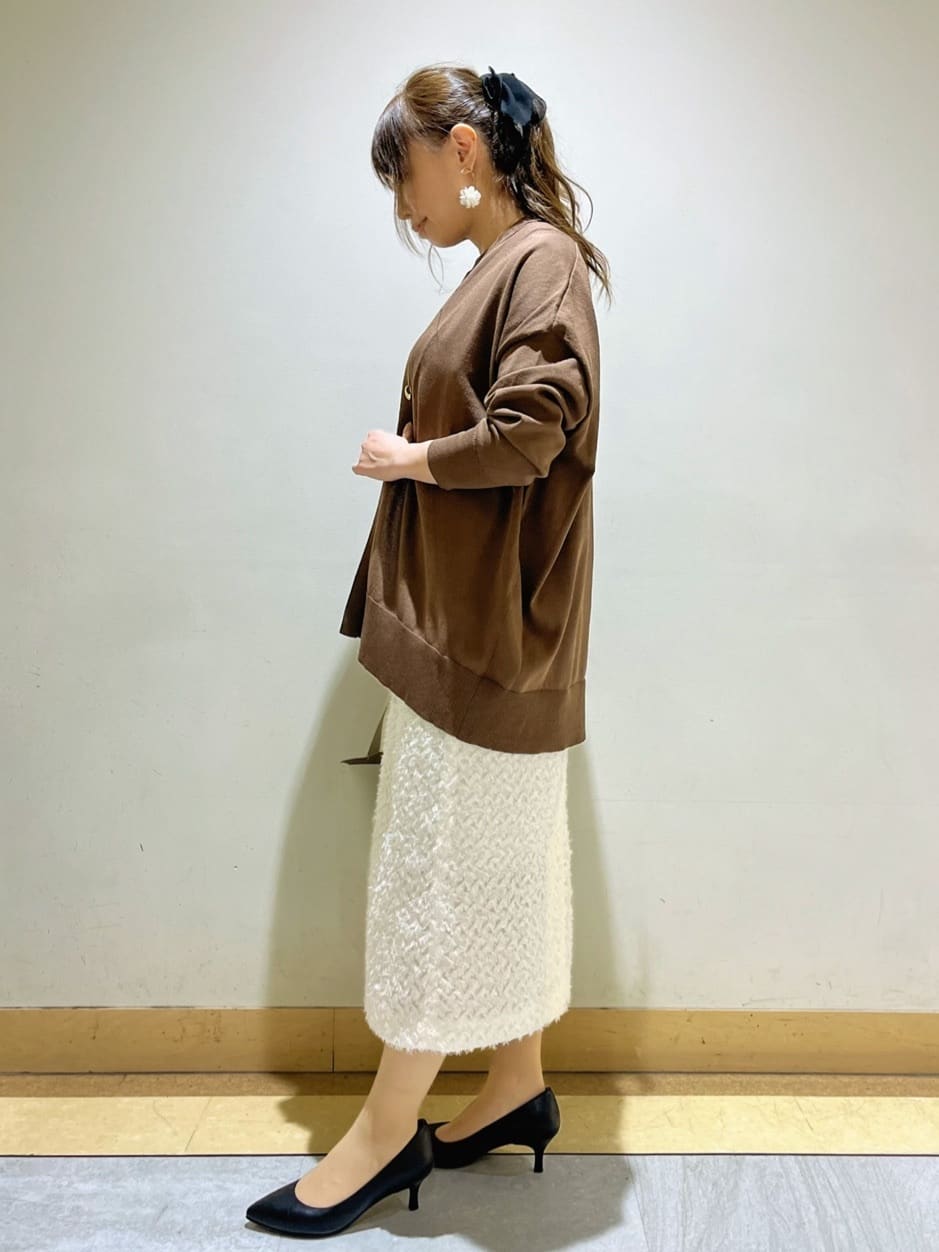 sattoさんの「UNTITLED｜◆【アンサンブル可能】ニットベスト」を使ったコーディネート
