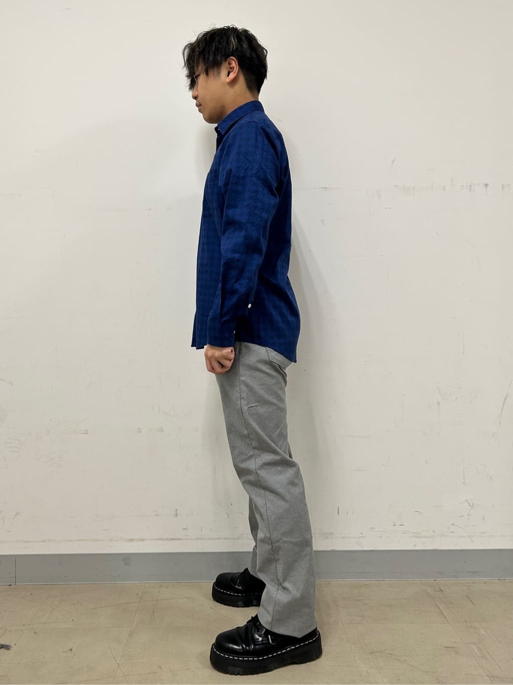 Hiroさんの「TAKEO KIKUCHI｜【Made in JAPAN】播州織 ストレッチ パンツ」を使ったコーディネート