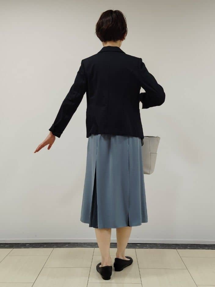 KATAさんの「Reflect｜◆【マシンウォッシュ可／セットアップ可能】コツキ柄プリントブラウス」を使ったコーディネート