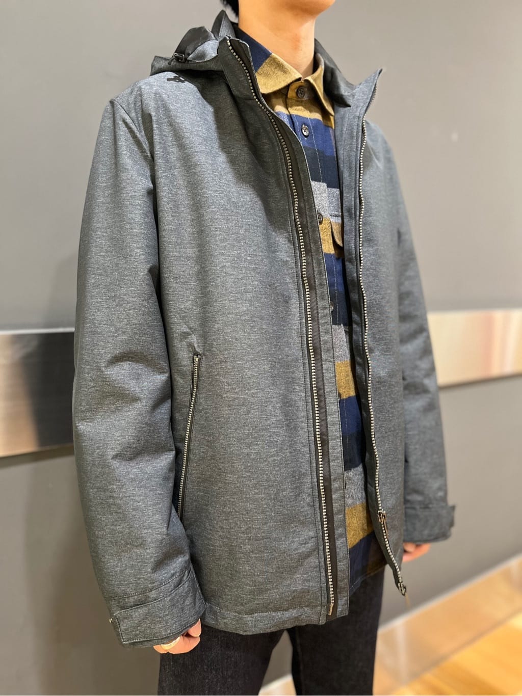 yutoさんの「TAKEO KIKUCHI｜【モンスターストレッチ】日本製 ワンウォッシュ デニムパンツ」を使ったコーディネート