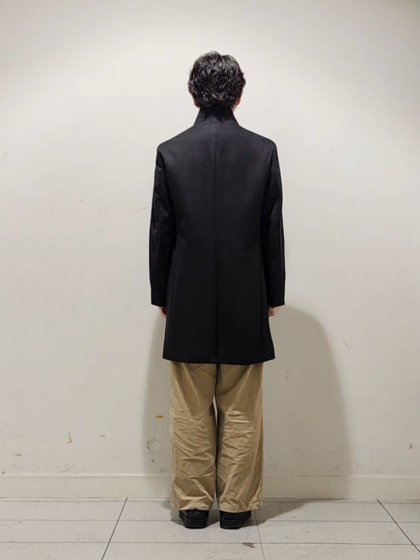 Maedaさんの「TAKEO KIKUCHI｜【ウールカシミヤブレンド】ビーバー調 スタンドカラー コート」を使ったコーディネート