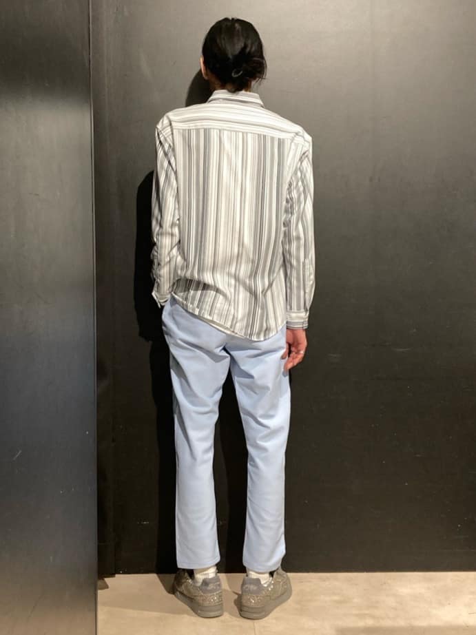 538961276さんの「THE SHOP TK｜◆マルチストライプ長袖シャツ」を使ったコーディネート