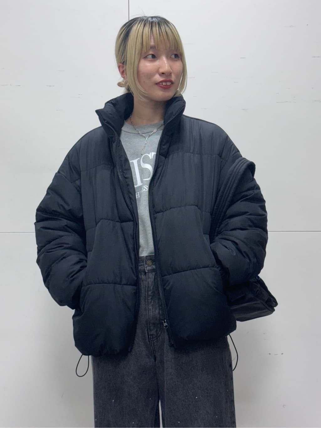 omaさんの「THE SHOP TK｜◆スウェットライクロゴニット」を使ったコーディネート