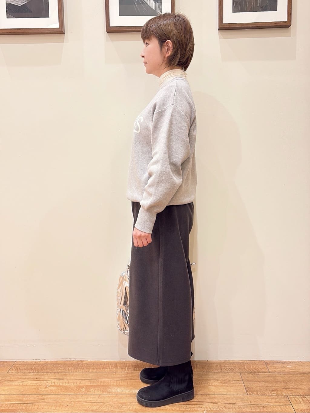 ダー子さんの「SHOO･LA･RUE｜◆【洗える/ちくちくしにくい/静電気軽減】スウェットライク ロゴニット」を使ったコーディネート