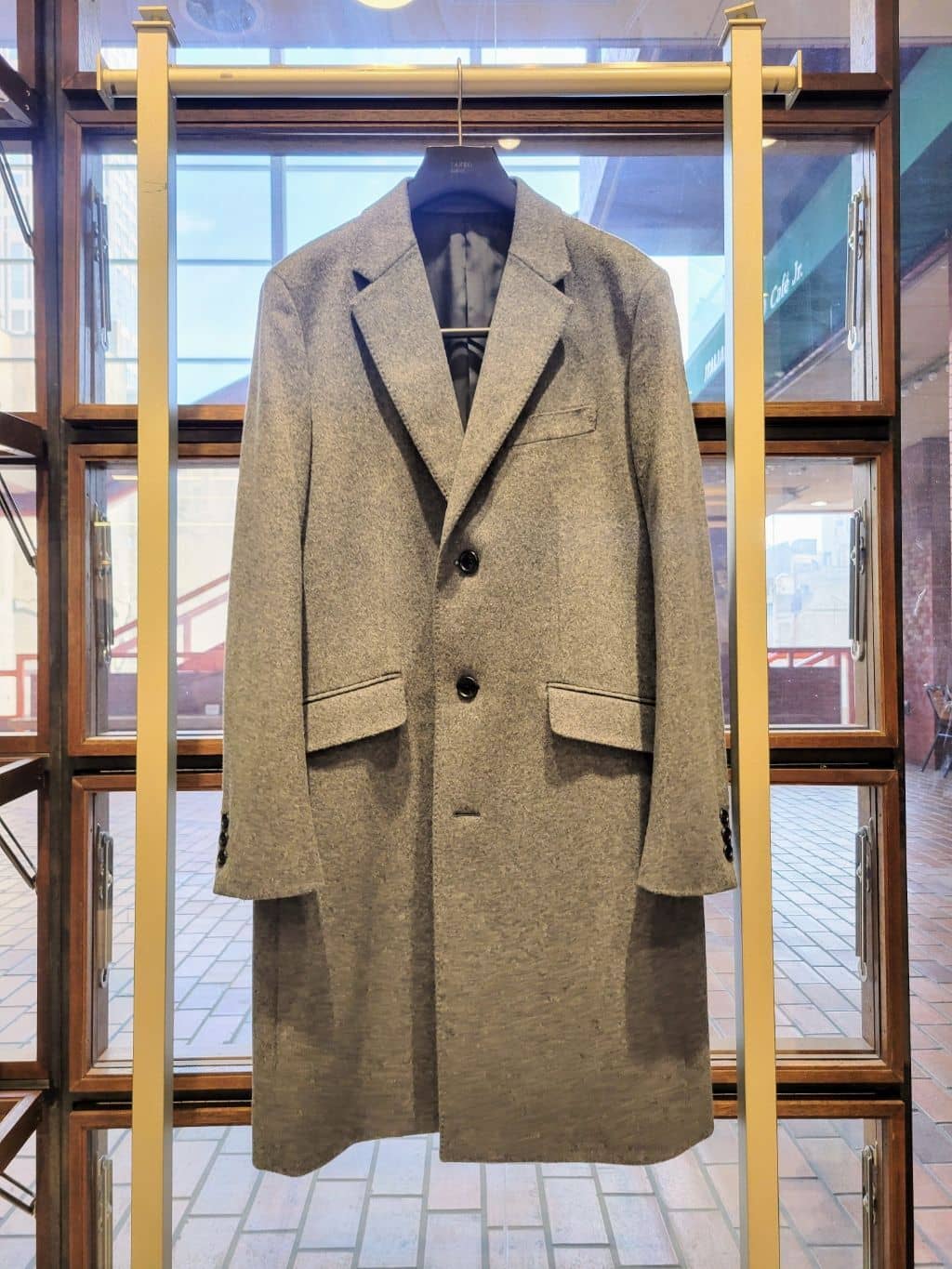piroyaさんの「TAKEO KIKUCHI｜ウールカシミヤブレンド チェスターコート」を使ったコーディネート