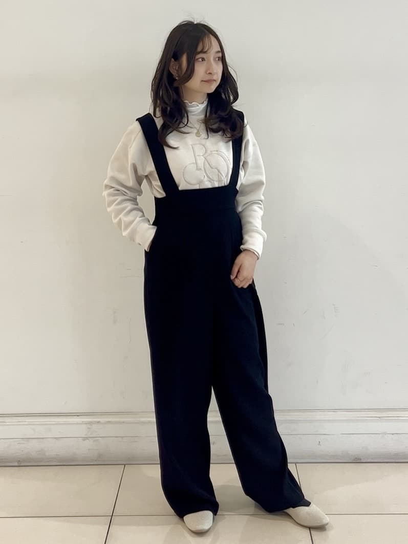 saito.さんの「grove｜◆サークルロゴ刺繍ダンボールスエット」を使ったコーディネート