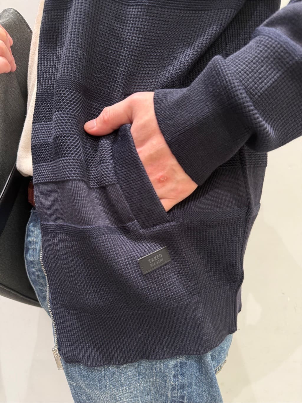 SHOTAさんの「TAKEO KIKUCHI｜【キーリング付】メランジ　大人トートバッグ」を使ったコーディネート