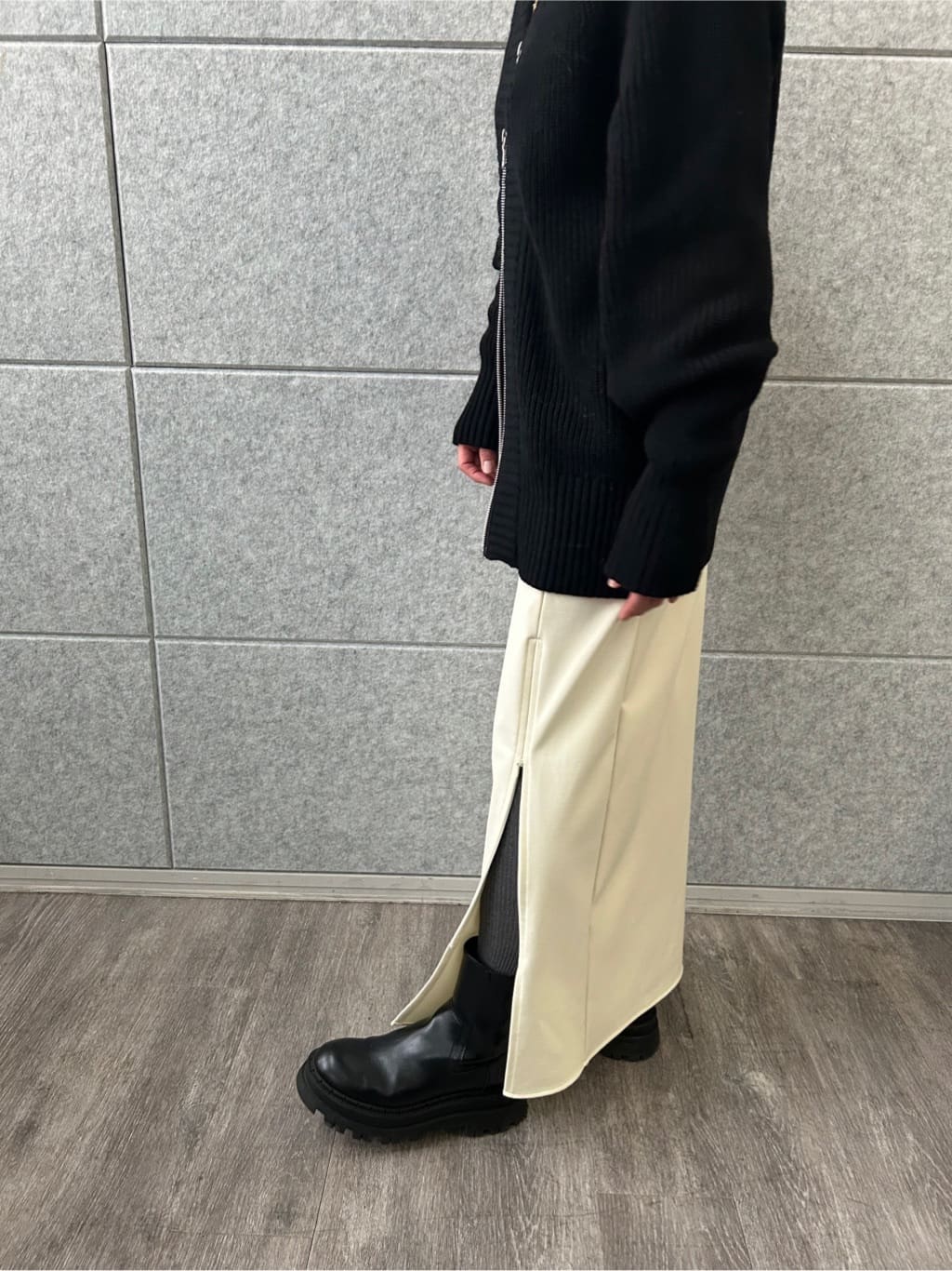 yukoさんの「CODE A｜sheer gathered jersey top」を使ったコーディネート