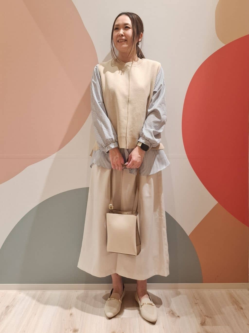 次女さんの「SHOO･LA･RUE｜◆【S-LL/防花粉/撥水】かわいいもかっこいいも叶える 欲張りマウンテンパーカ」を使ったコーディネート