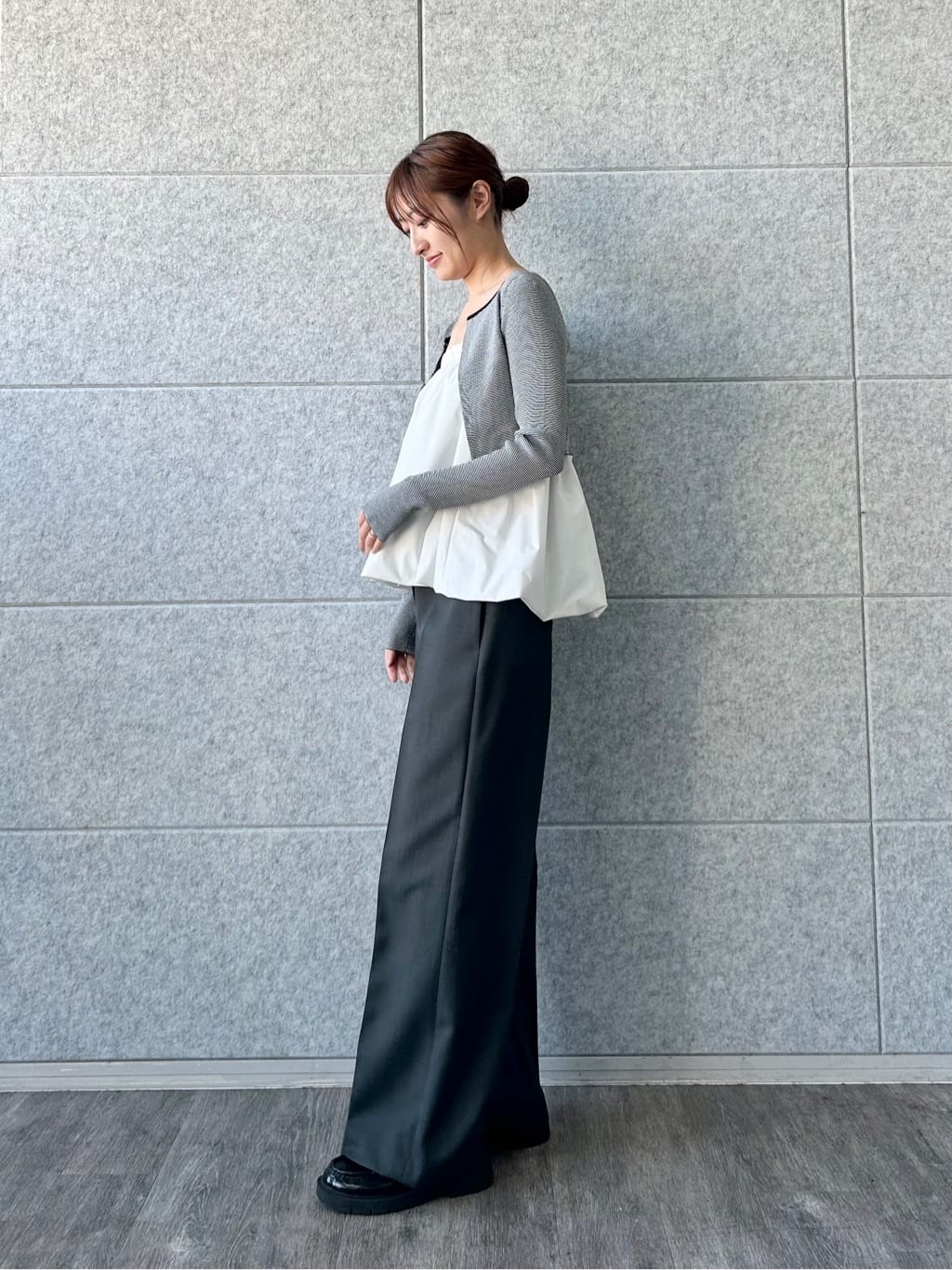 harunaさんの「CODE A｜【Re】stretch hook cardigan」を使ったコーディネート