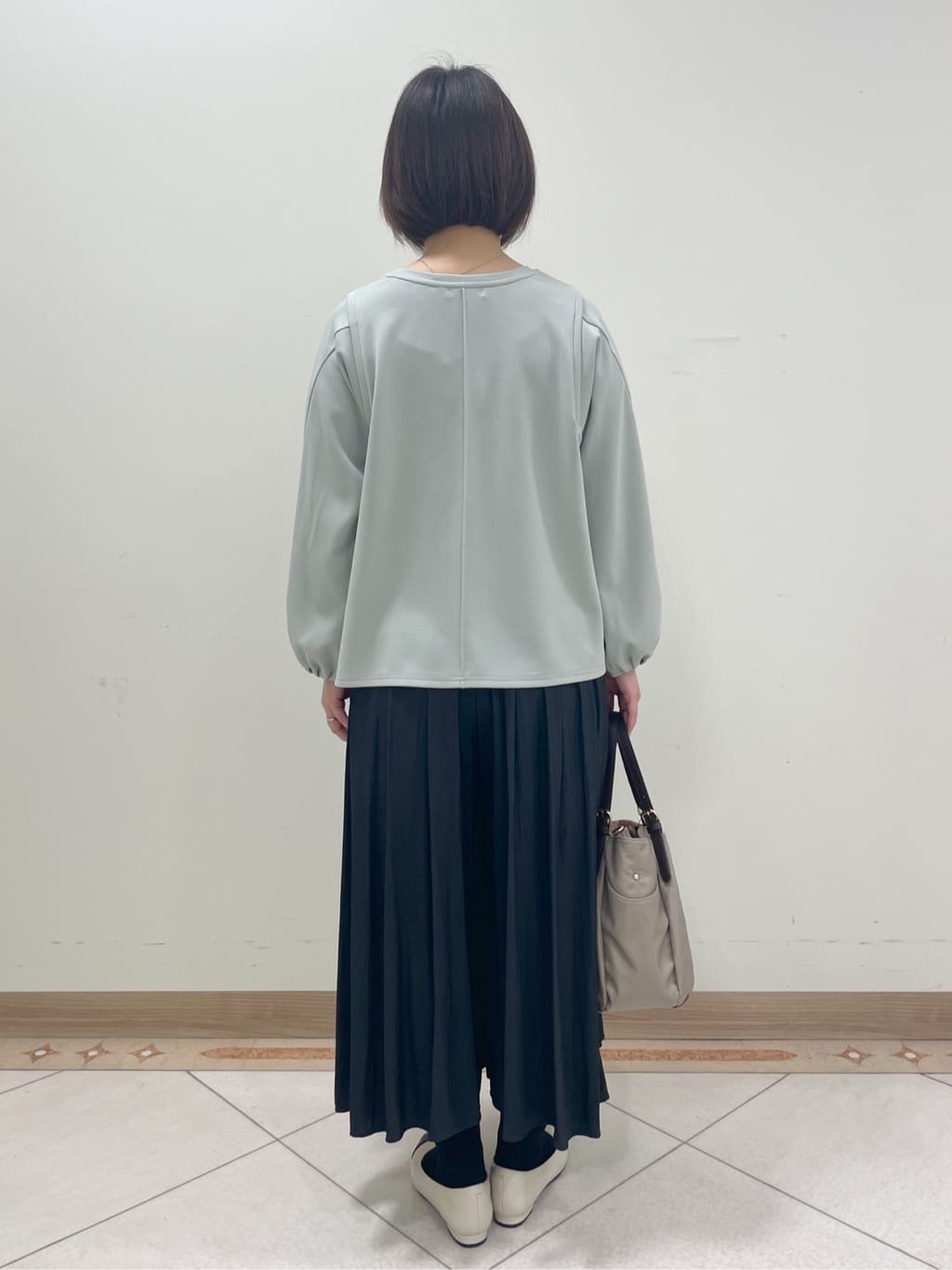hanaさんの「Reflect｜◆【E‐QUALITY／洗える】ジャージプルオーバー」を使ったコーディネート