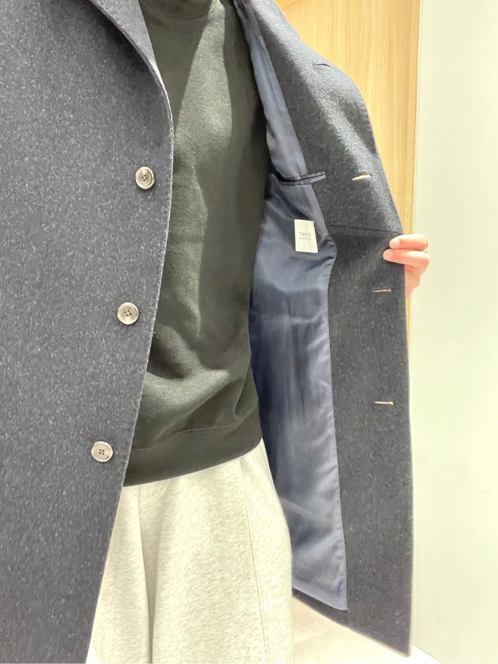 Seiyaさんの「TAKEO KIKUCHI｜【ウールカシミヤブレンド】ビーバー調 スタンドカラー コート」を使ったコーディネート