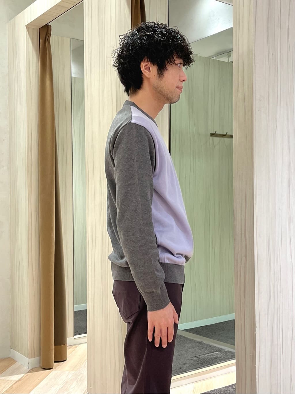 URAさんの「TAKEO KIKUCHI｜【Made in JAPAN】播州織 ストレッチ パンツ」を使ったコーディネート