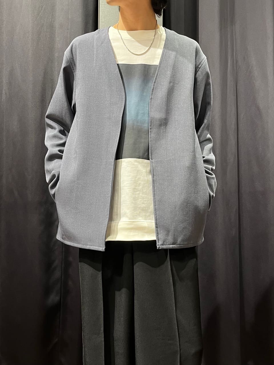motoさんの「THE SHOP TK｜◆【CAVIAN/キャビアン】リサイクルシャークスキンノーカラーカーディガン セットアップ可」を使ったコーディネート