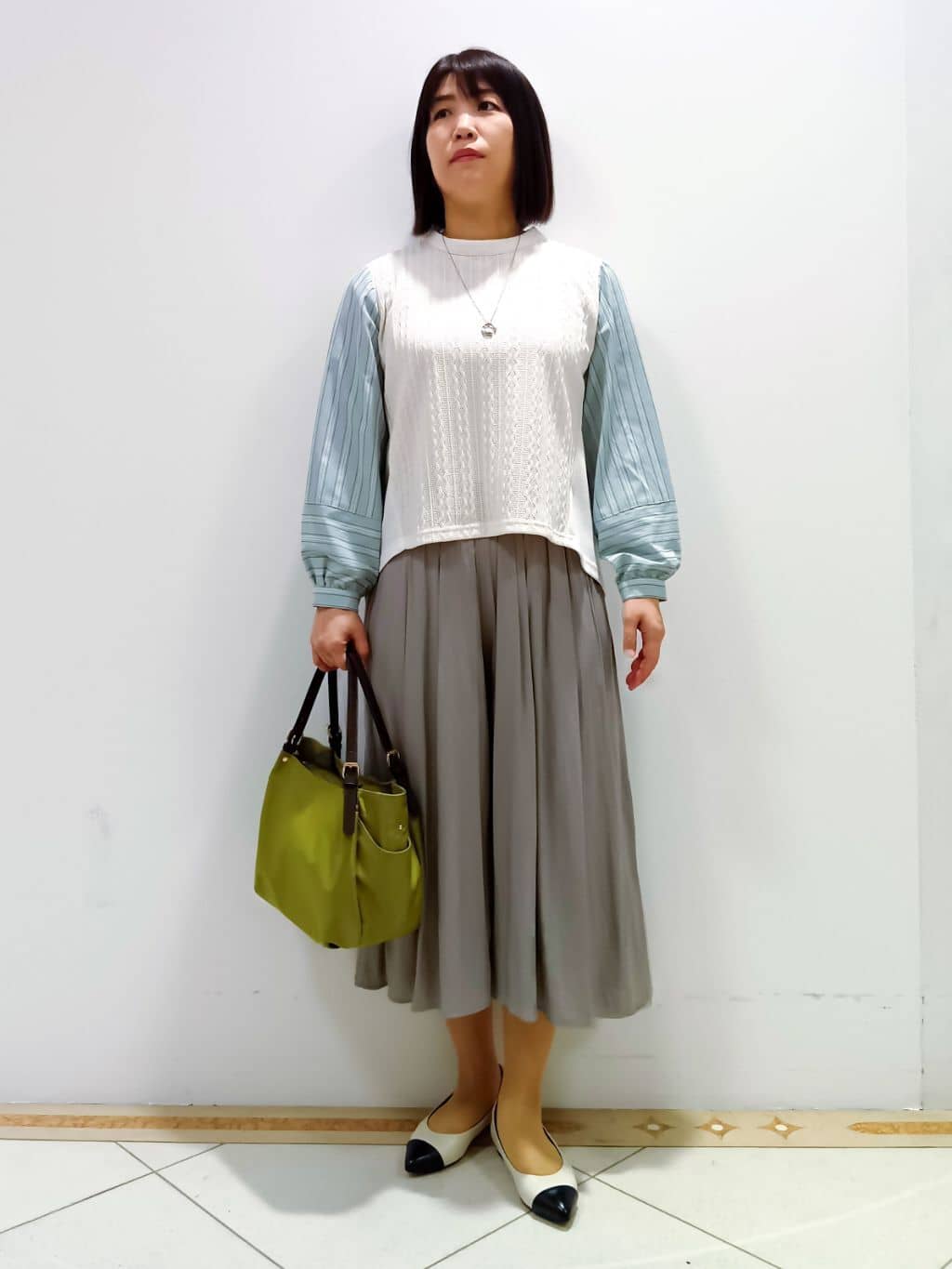 tomoさんの「Reflect｜◆【夏SALE／E‐QUALITY／洗える】異素材ミックスプルオーバー」を使ったコーディネート