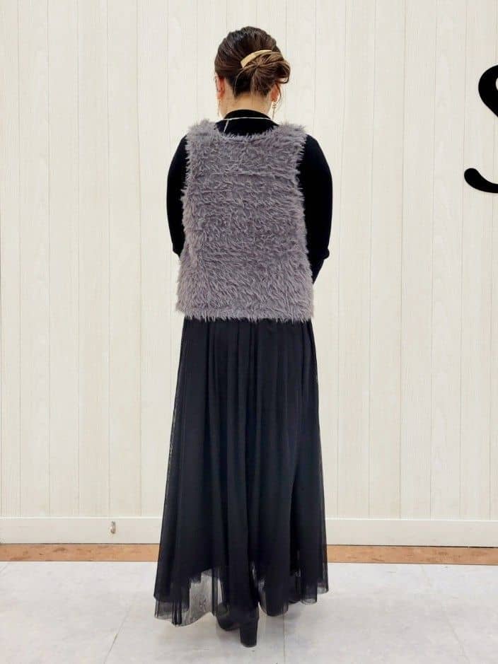nanahachiさんの「SHOO･LA･RUE｜◆【セレモニーからデイリーまで】女性らしさあふれる チュールスカート」を使ったコーディネート