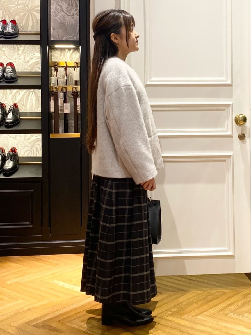 c.wさんの「DRESSTERIOR｜◆ストレッチフルニードルプルオーバーニット」を使ったコーディネート
