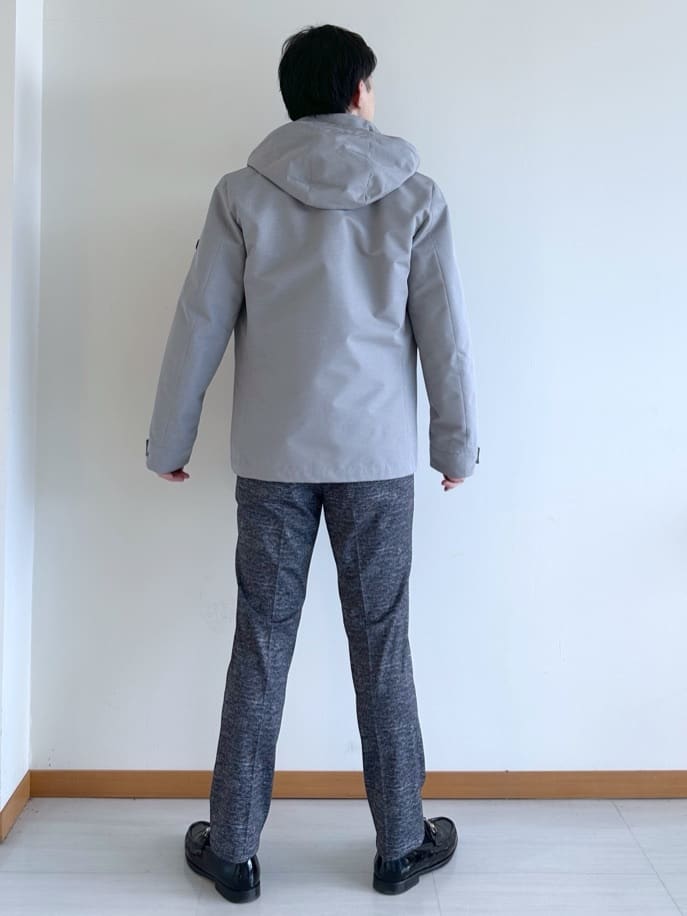 イッシーさんの「TAKEO KIKUCHI｜【ONOFF対応】TRダブルニット ストレッチパンツ」を使ったコーディネート