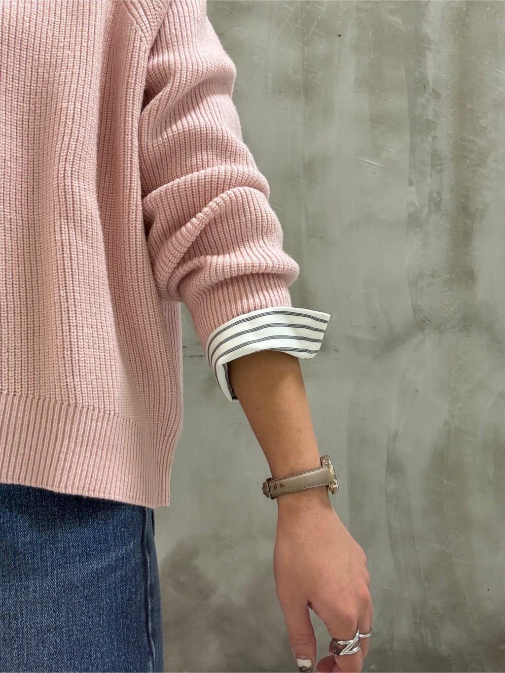 minaさんの「grove｜【Lee&times;grove別注】STRAIGHT DENIM PANTS」を使ったコーディネート